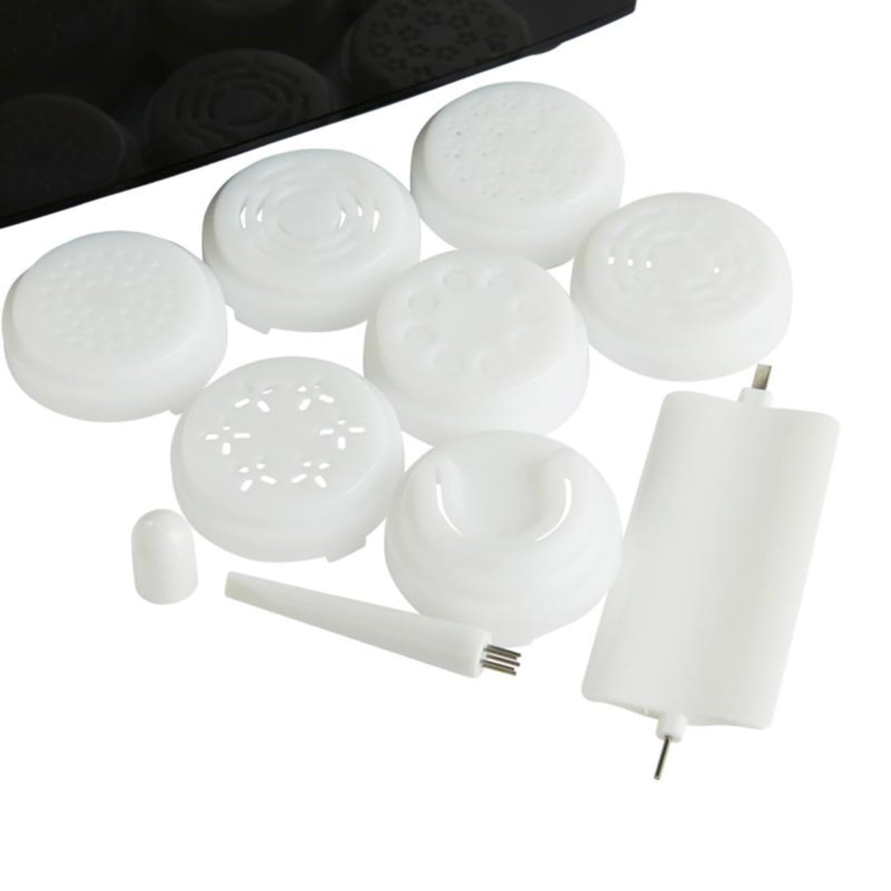 Curtis Stone Pasta Maker with 8 Shaping Discs