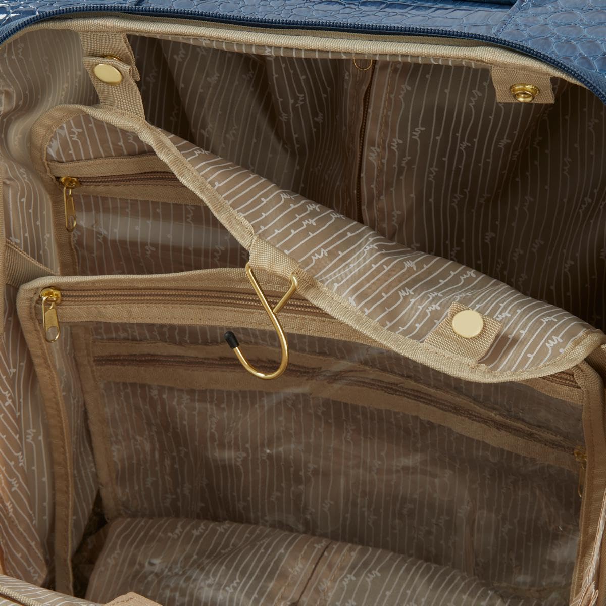 Samantha Brown 15" Underseater with Accessories Durable croco-embossed PVC (Creamy Vanilla)